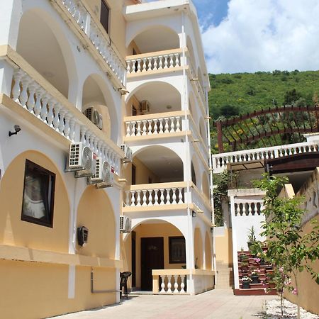 Apartmani Lime Petrovac Dış mekan fotoğraf