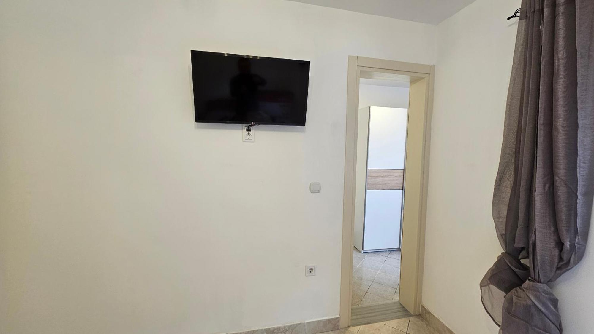 Apartmani Lime Petrovac Dış mekan fotoğraf