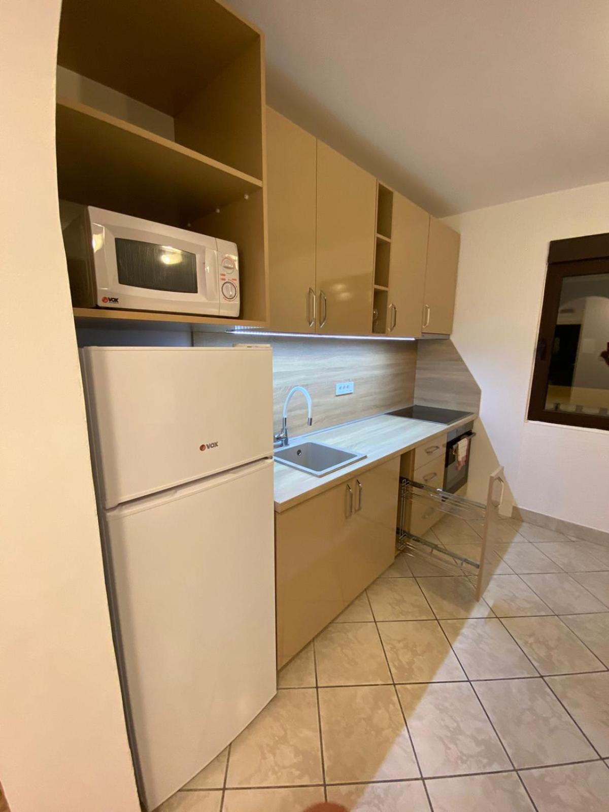 Apartmani Lime Petrovac Dış mekan fotoğraf