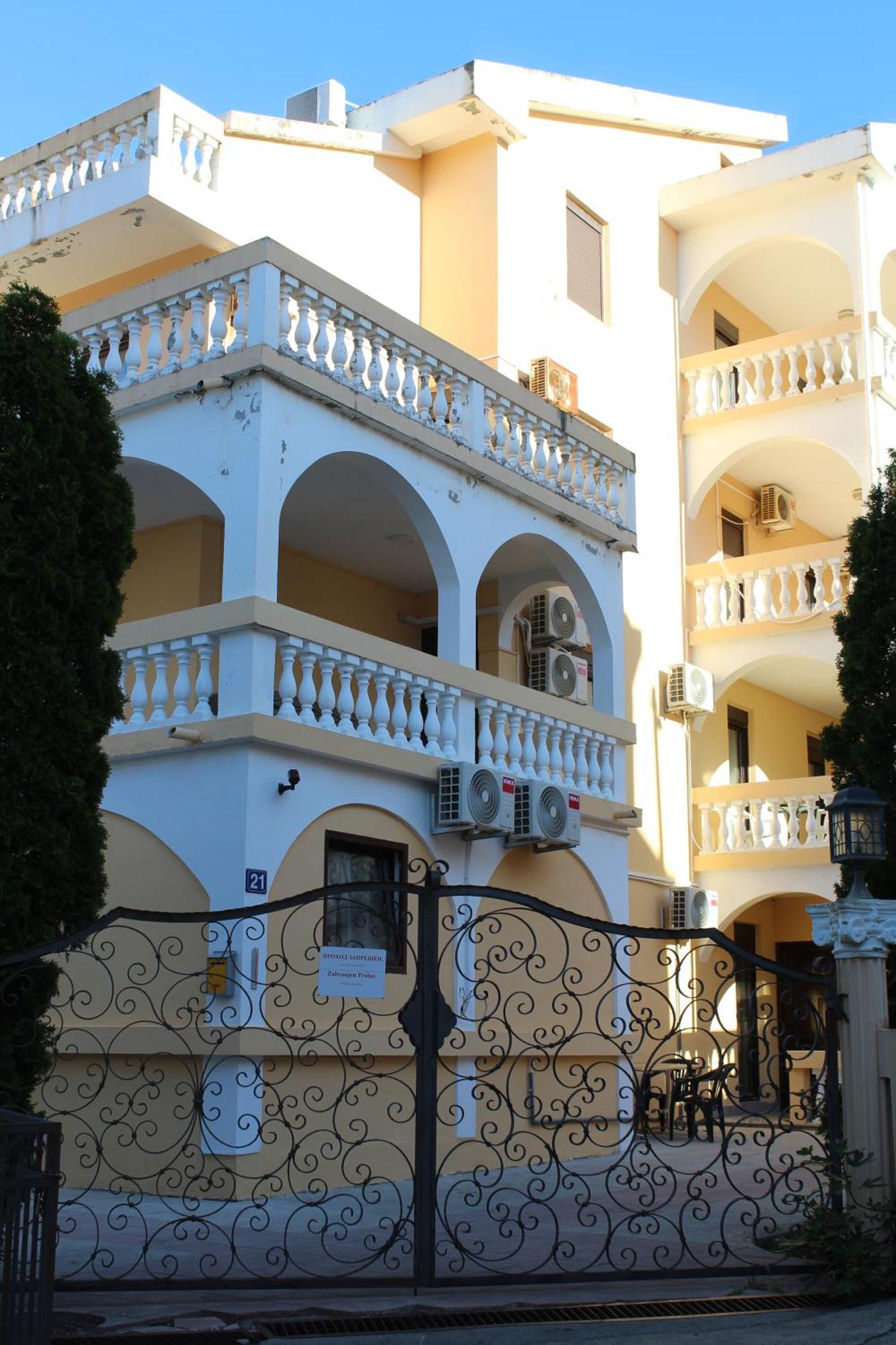 Apartmani Lime Petrovac Dış mekan fotoğraf