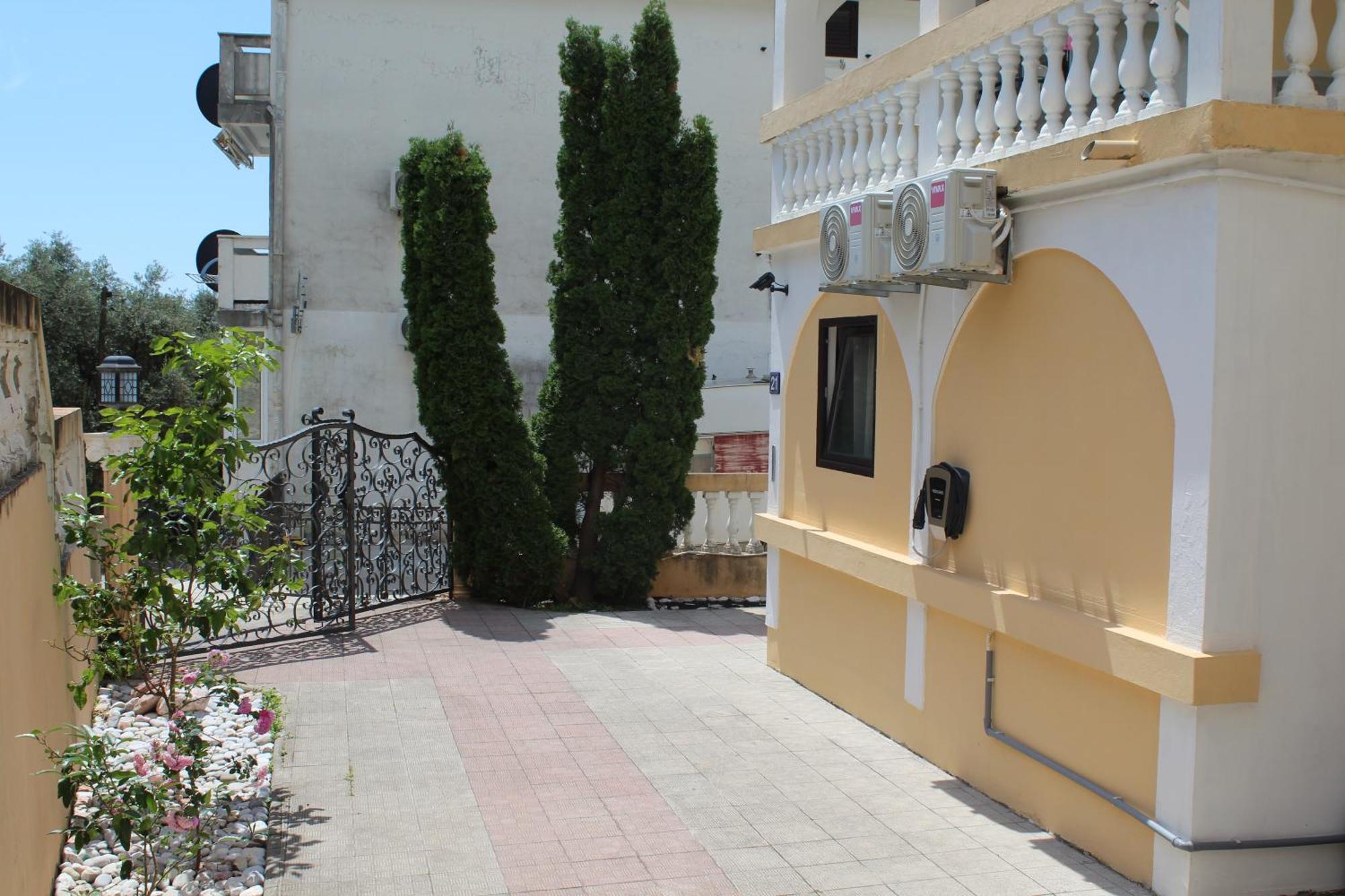 Apartmani Lime Petrovac Dış mekan fotoğraf